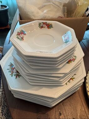 Octagonal White Holiday Salad Dinner and saucer Plates with Festive Accent